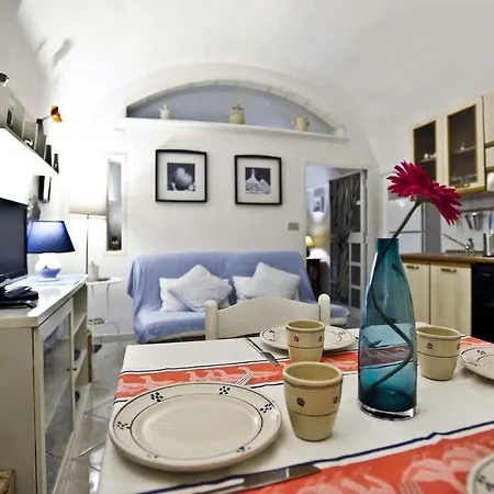 La Casina Fratti * 奥斯图尼